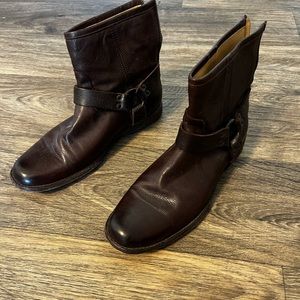 Frye Veronica Bootie